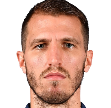 https://img.sdlxzg.com/img/football/player/d184739dba8a2259cf07cd4475e3d409.png